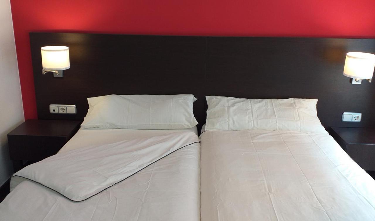 Hostal Meson De Paco Cariñena Kültér fotó