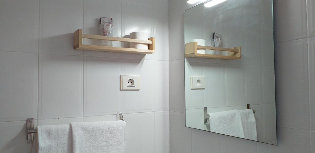 Hostal Meson De Paco Cariñena Kültér fotó