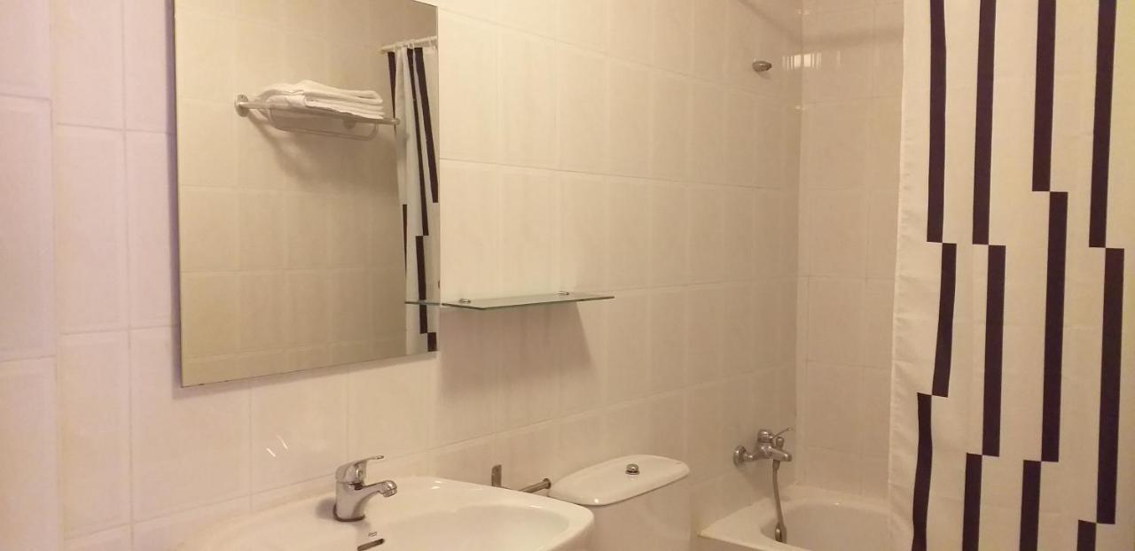 Hostal Meson De Paco Cariñena Kültér fotó