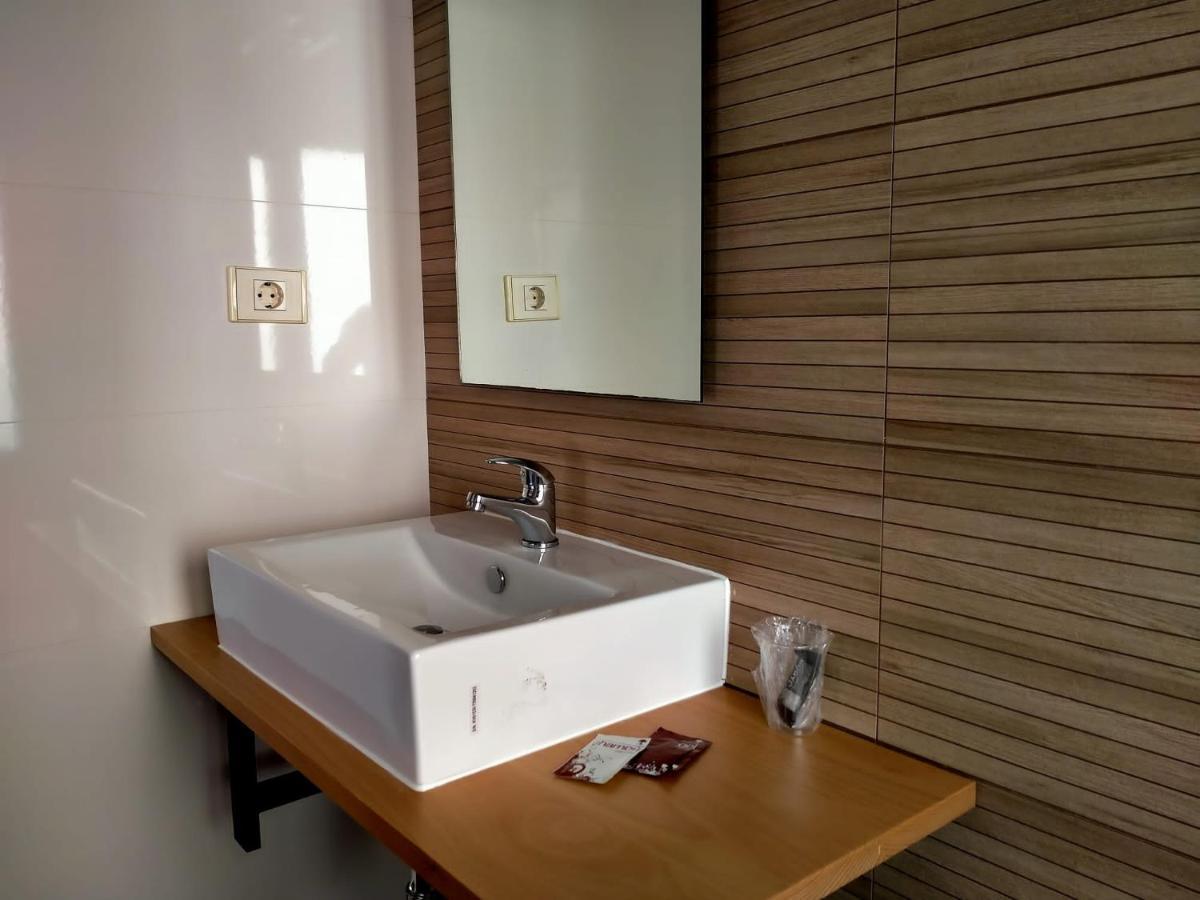 Hostal Meson De Paco Cariñena Kültér fotó